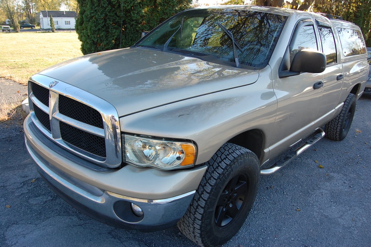 Pick Up Truck For Sale: 2003 Dodge Ram 1500 Quad Cab
 