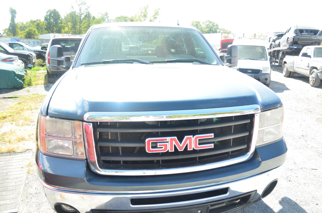 Pick Up Truck For Sale: 2012 GMC Sierra
 