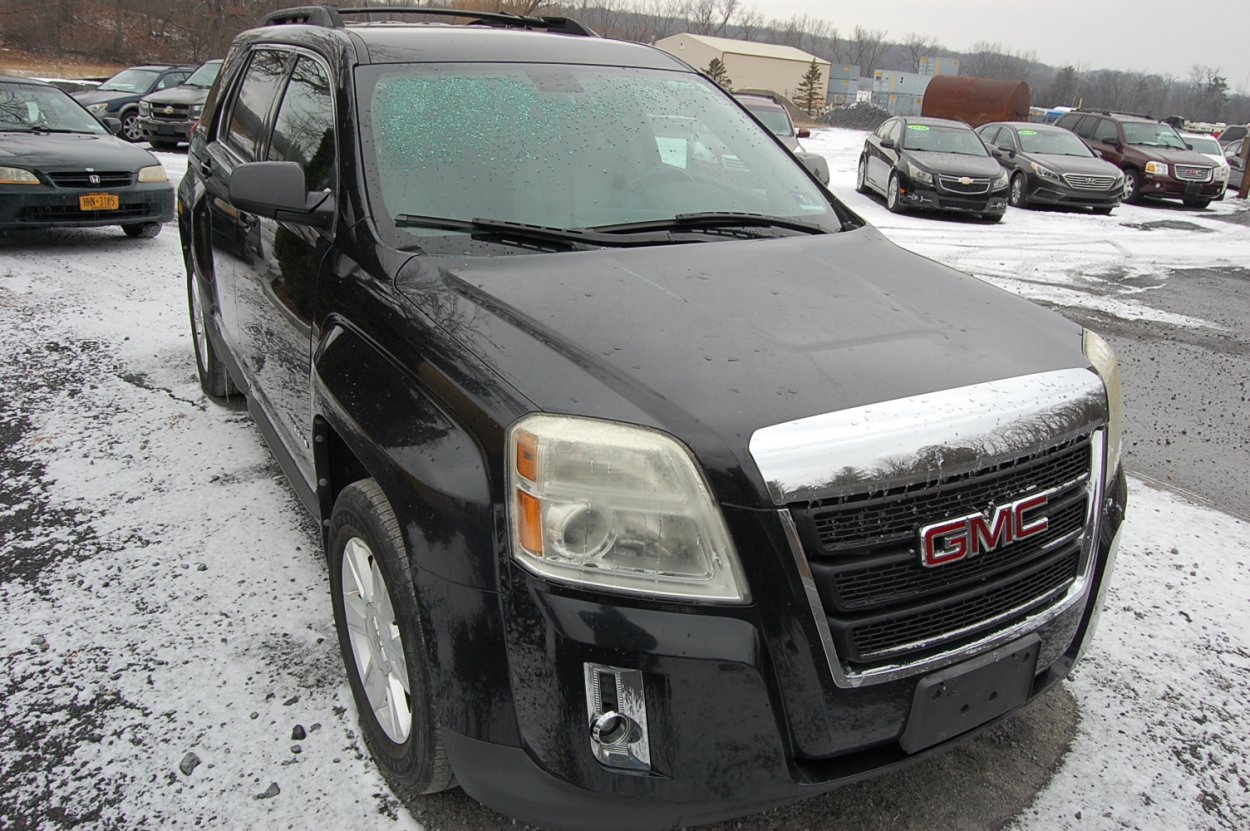 Sports Utility Vehicle For Sale: 2011 GMC Terrain SLE