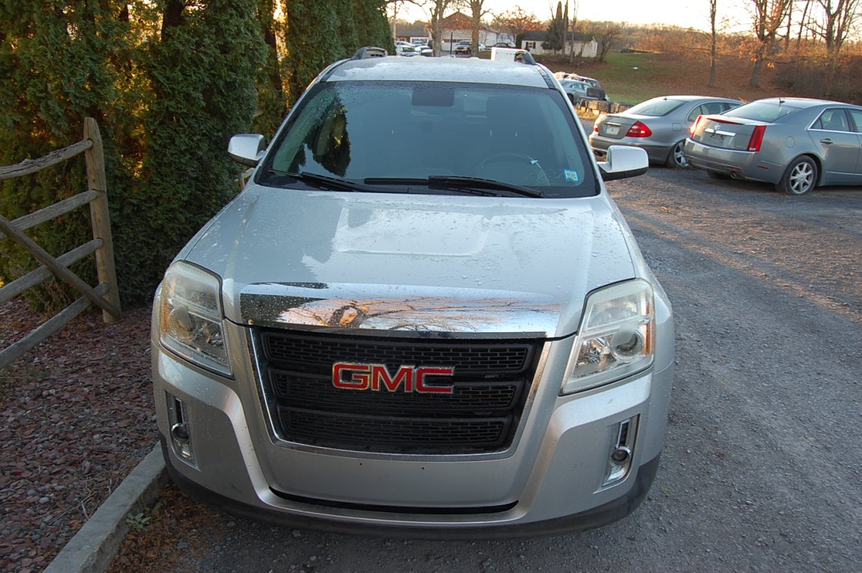 Sports Utility Vehicle For Sale: 2015 GMC Terrain 