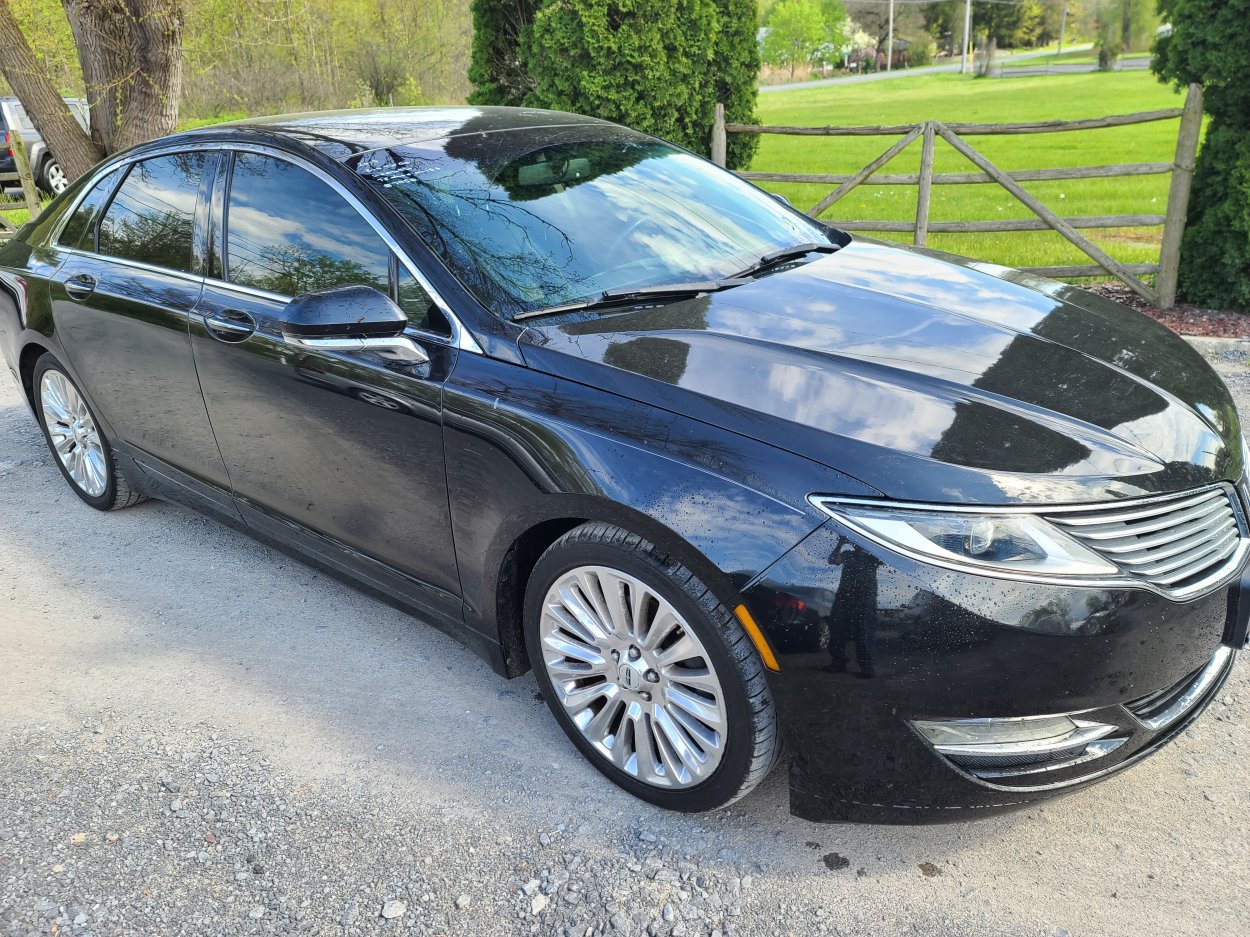 Passenger Car For Sale: 2013 Lincoln MKZ