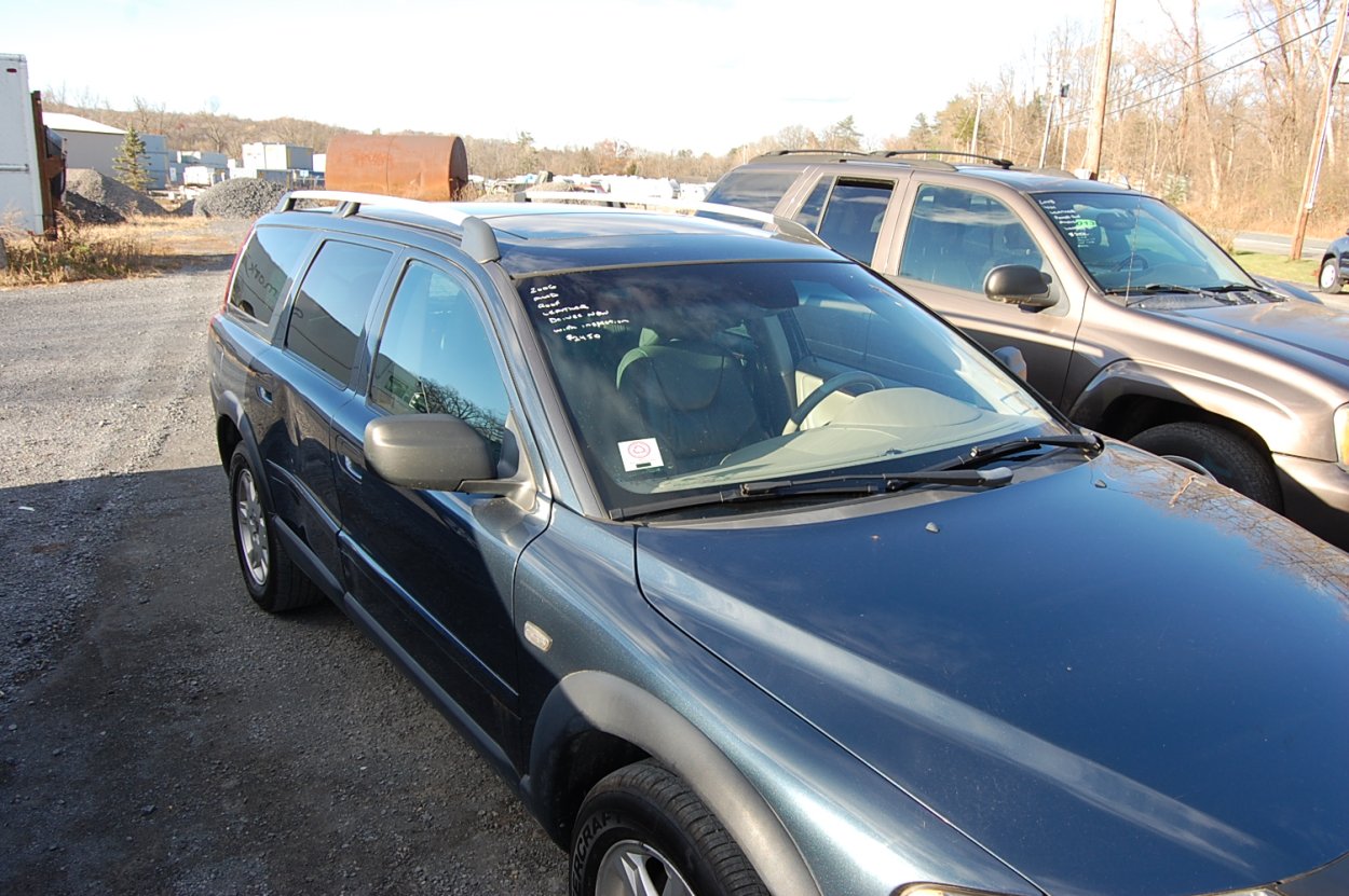 Passenger Car For Sale: 2006 Volvo XC70 Cross Country